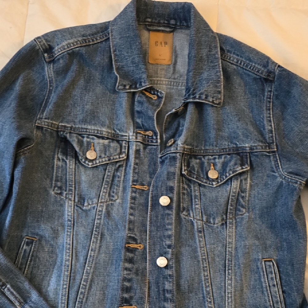 GAP Women's Blue Denim Jacket